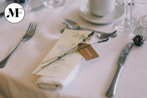 Table Settings that POP!